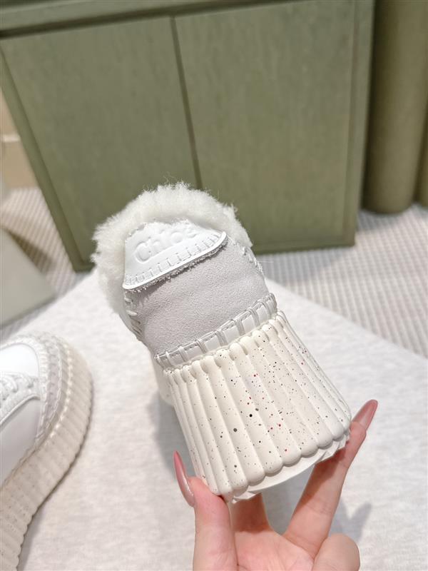 2025112815388637 390